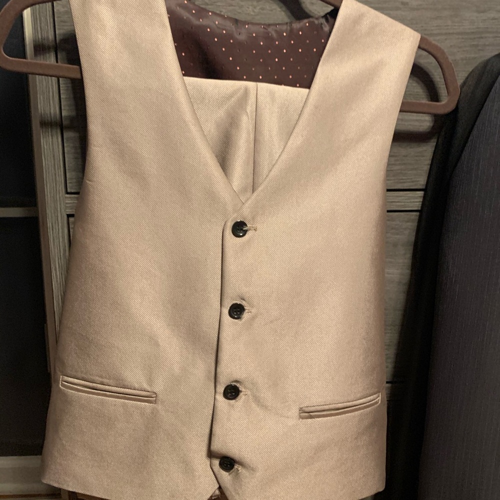 Boys size 16 regular 3 piece suite